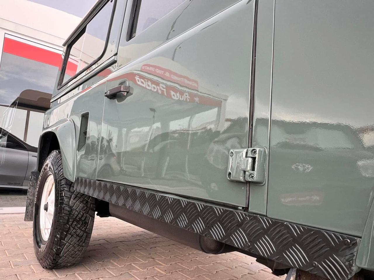 Land Rover Defender 90 diesel Hard-top