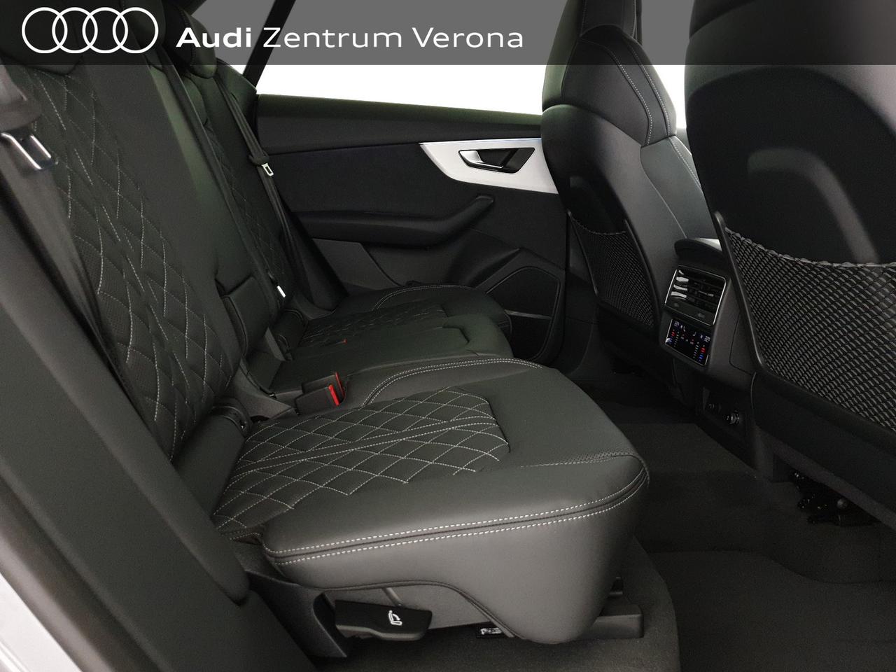 4.0TFSI 507CV quattro tiptronic Sport Attitude