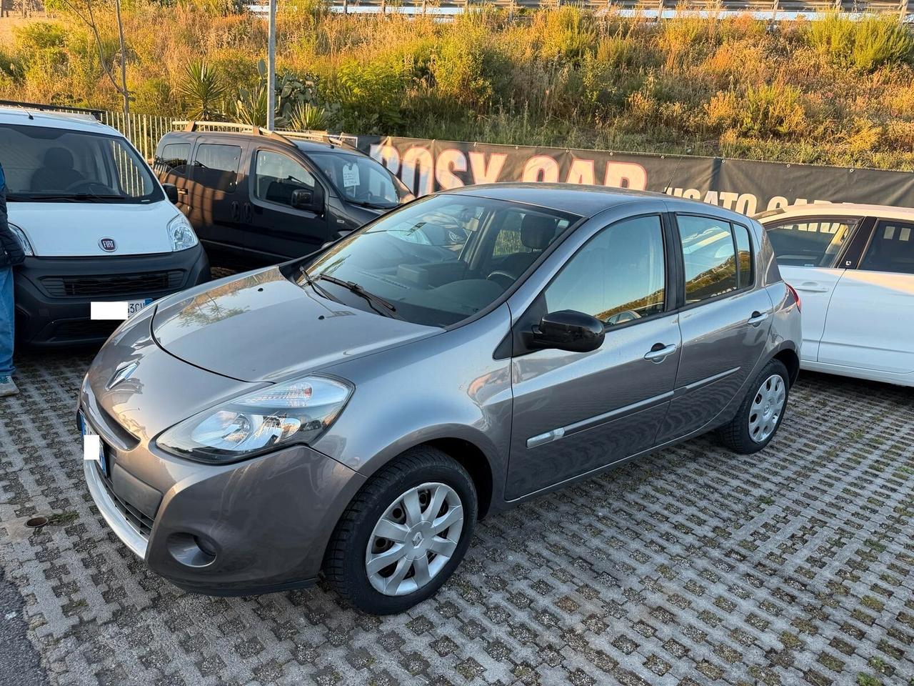 Renault Clio 1.2 16V 5 porte Dynamique-2012
