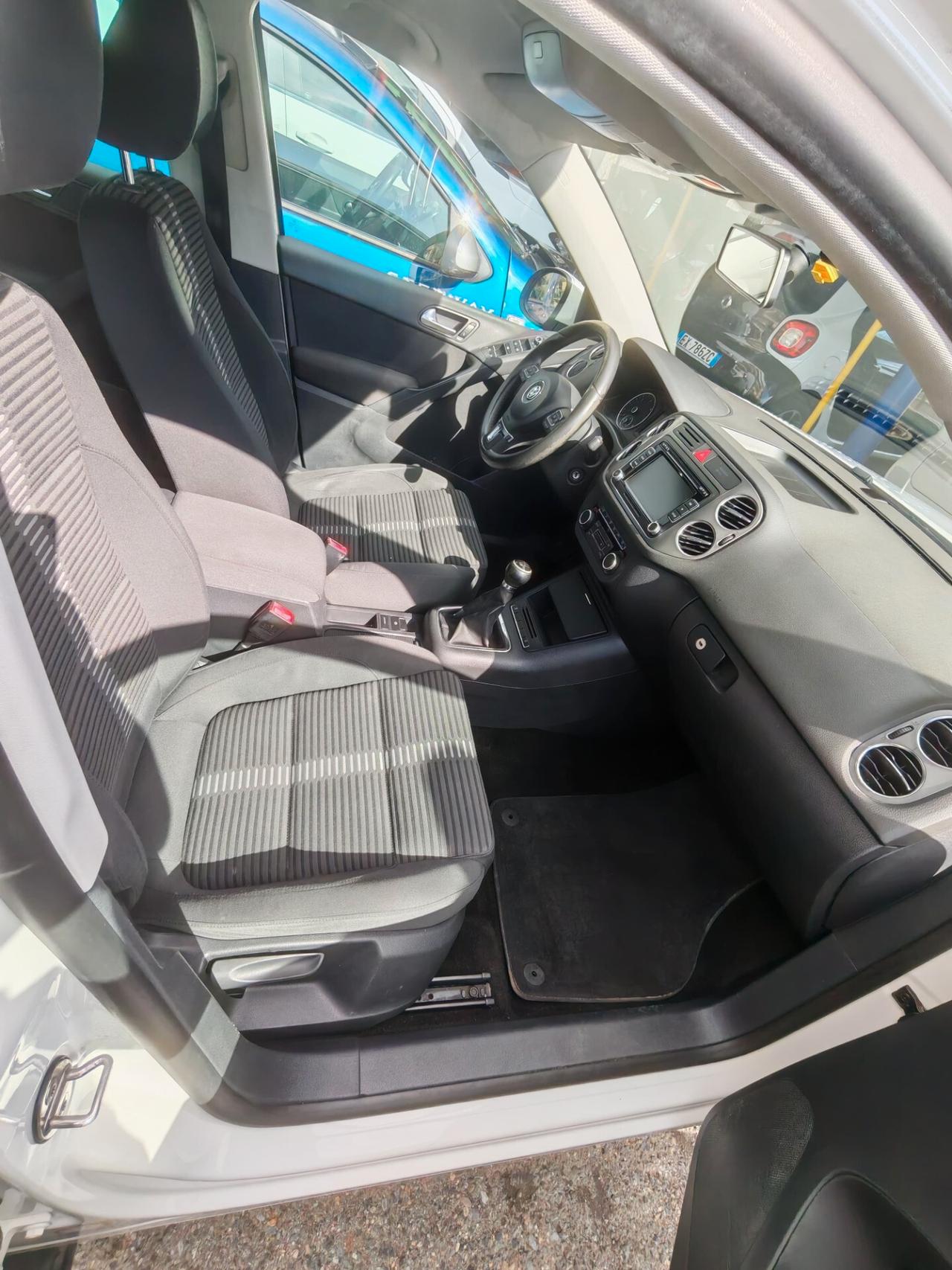 Volkswagen Tiguan 2.0 TDI DPF 4MOTION Sport & Style