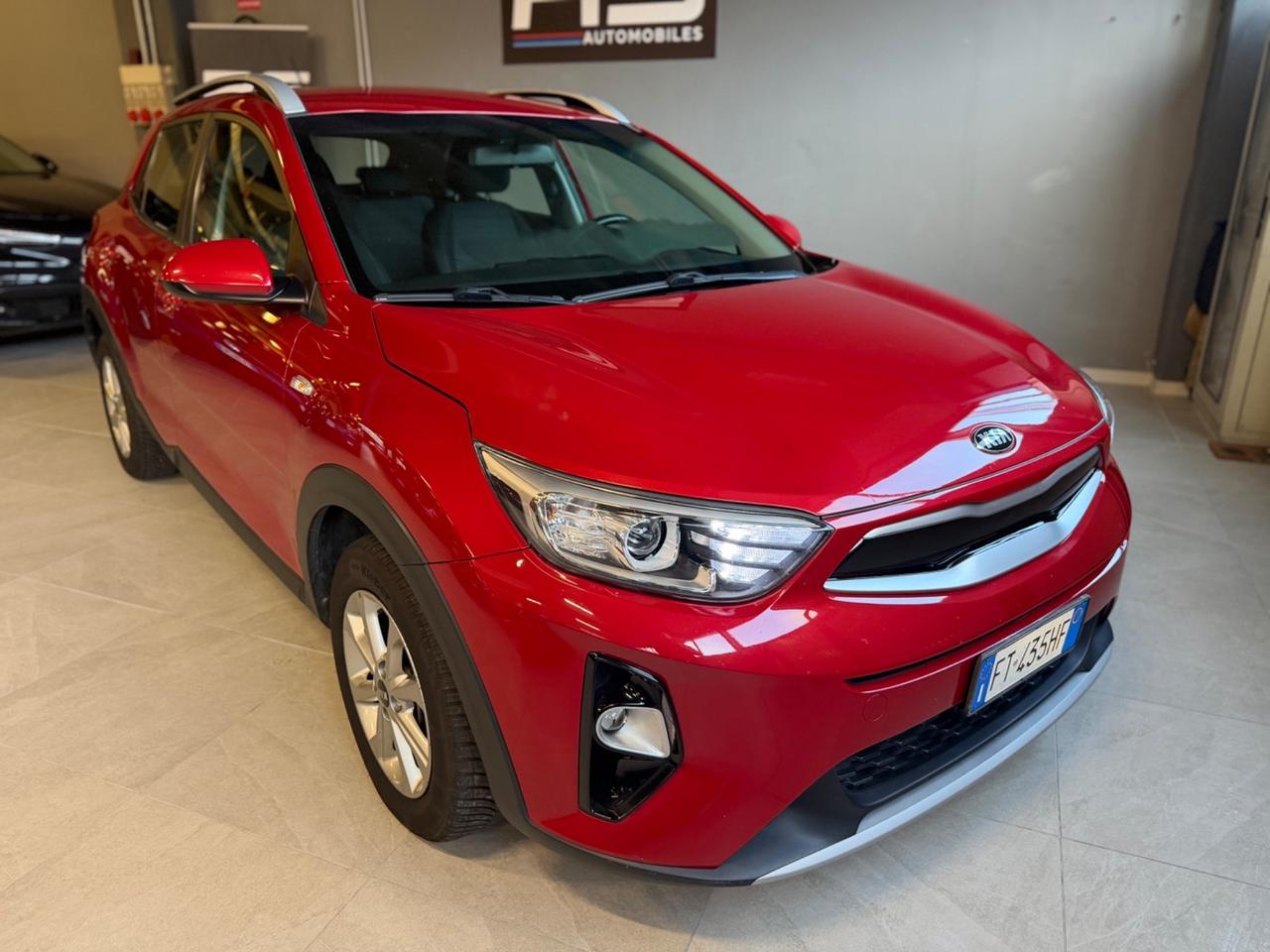 Kia STONIC 1.6 CRDI 5P KMCERT NEOPAT GARANZ