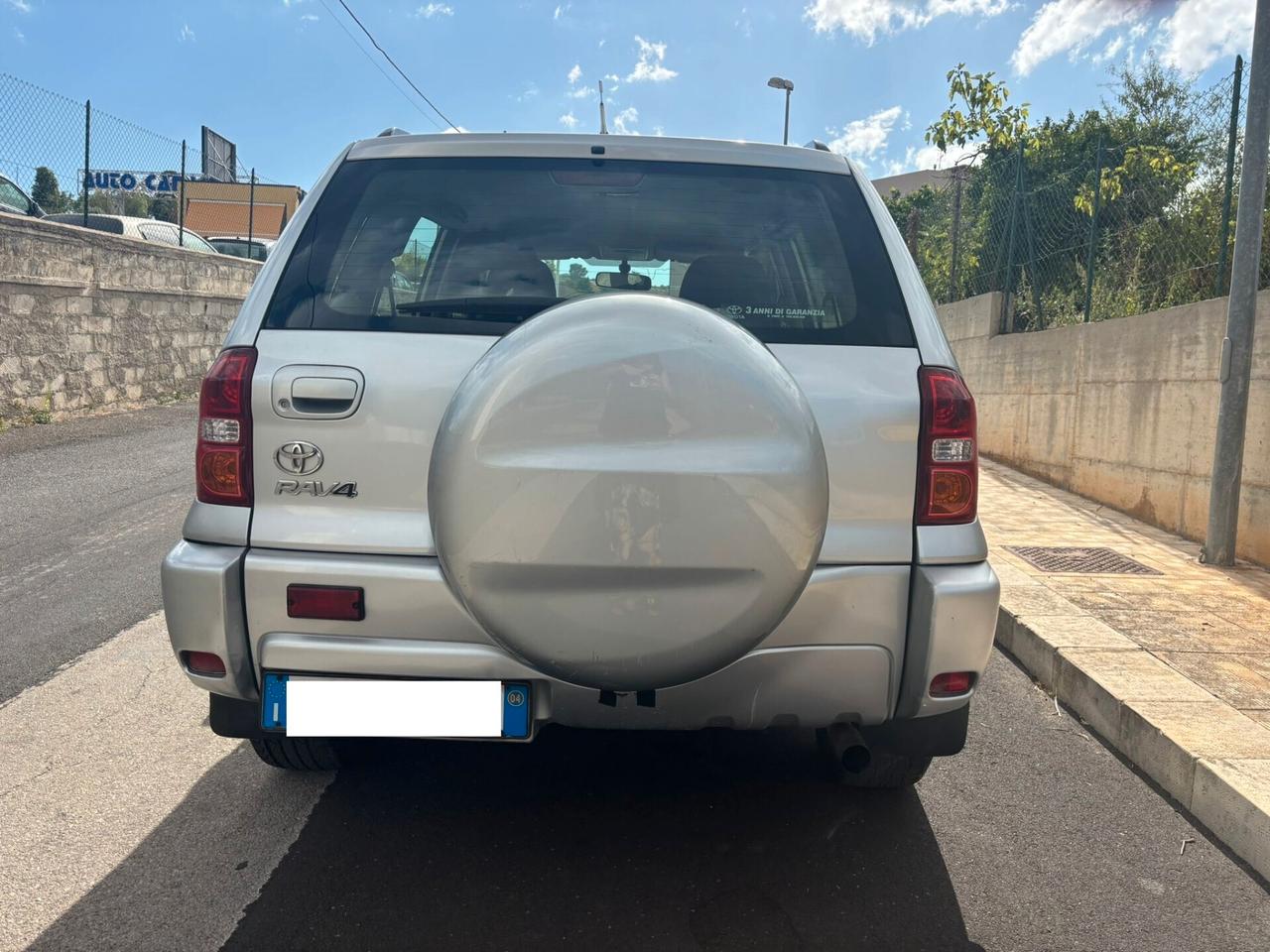 TOYOTA RAV-4 2.0 D-4D - 2004