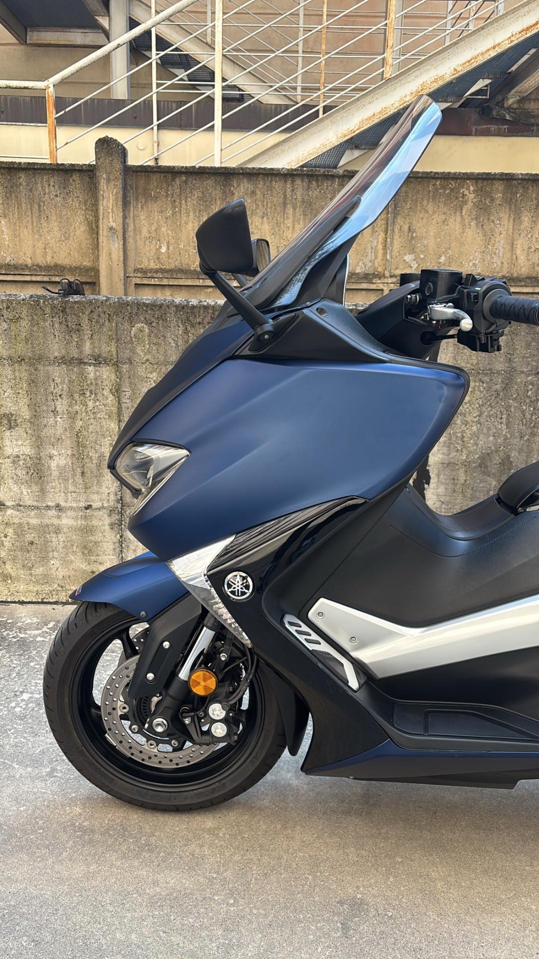 Yamaha TMAX 530 DX Abs