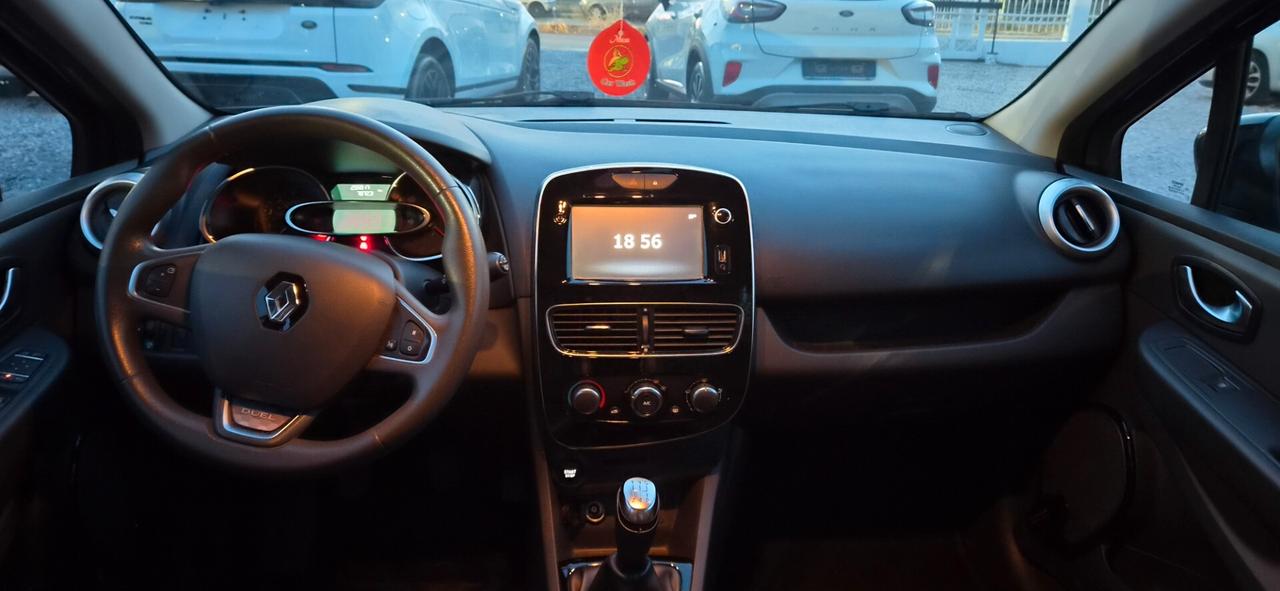 Renault Clio Sporter dCi 8V 75 CV Moschino Life n1