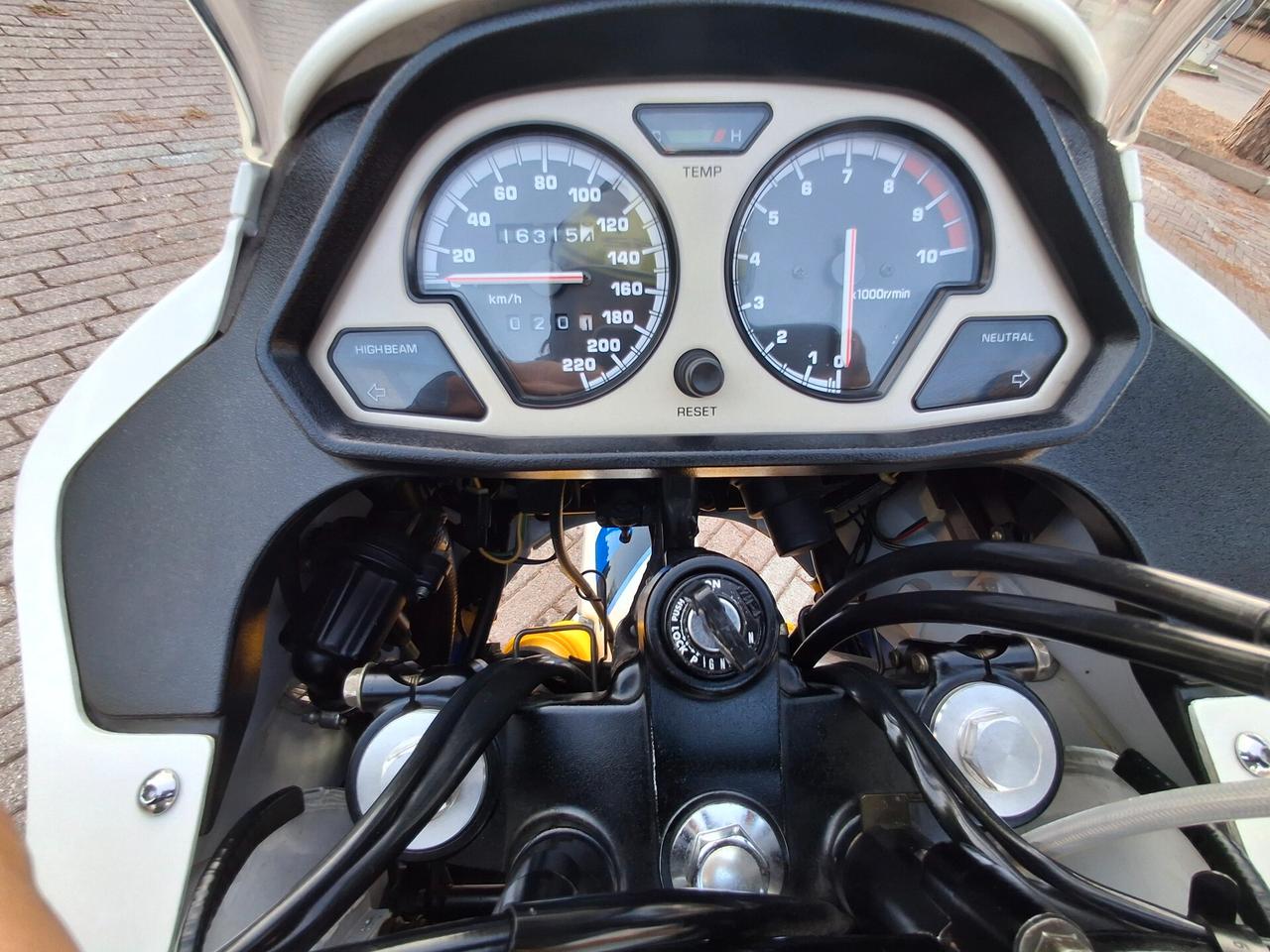 Yamaha XTZ 750 - SOLO 16000KM originali