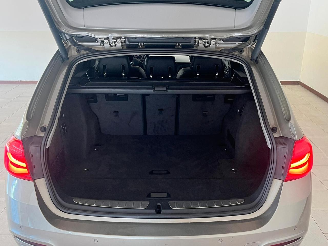 Bmw 320d Efficient Dynamics Touring Luxury