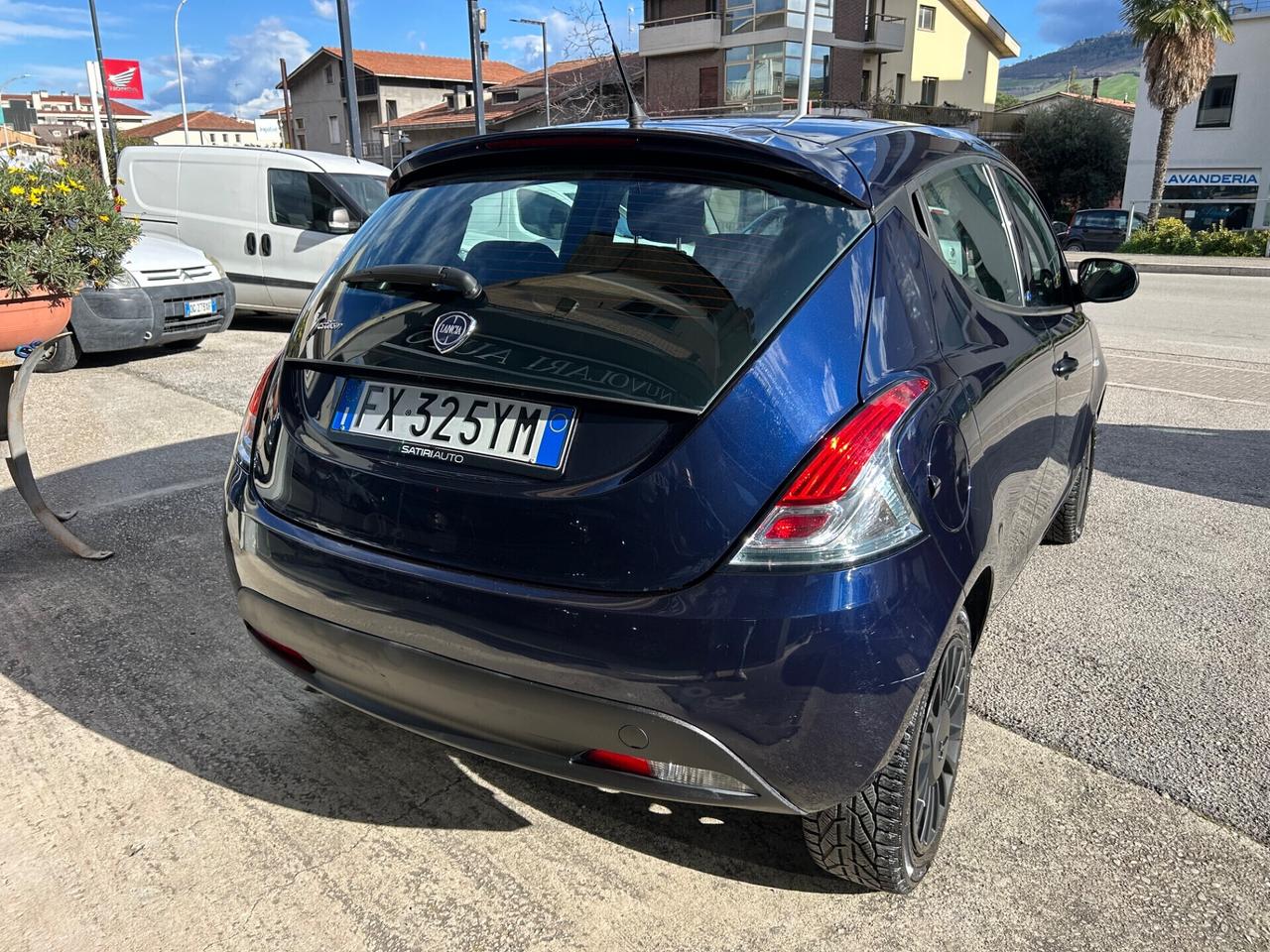 Lancia Ypsilon 1.2 GPL DI SERIE ( Motore FIRE)