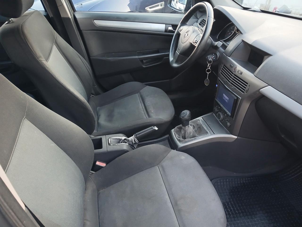 Opel Astra 1.3 CDTI Station Wagon Club