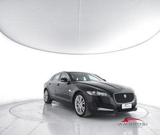 JAGUAR XF 2.0 D 240 CV AWD aut. Prestige - PER OPERATORI DEL