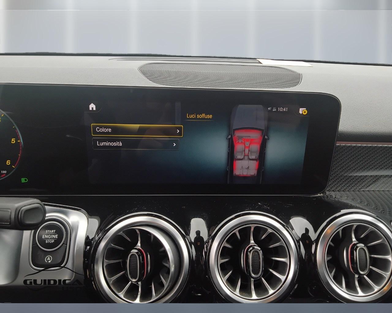Mercedes-Benz GLB - X247 2019 - GLB 200 d Premium auto