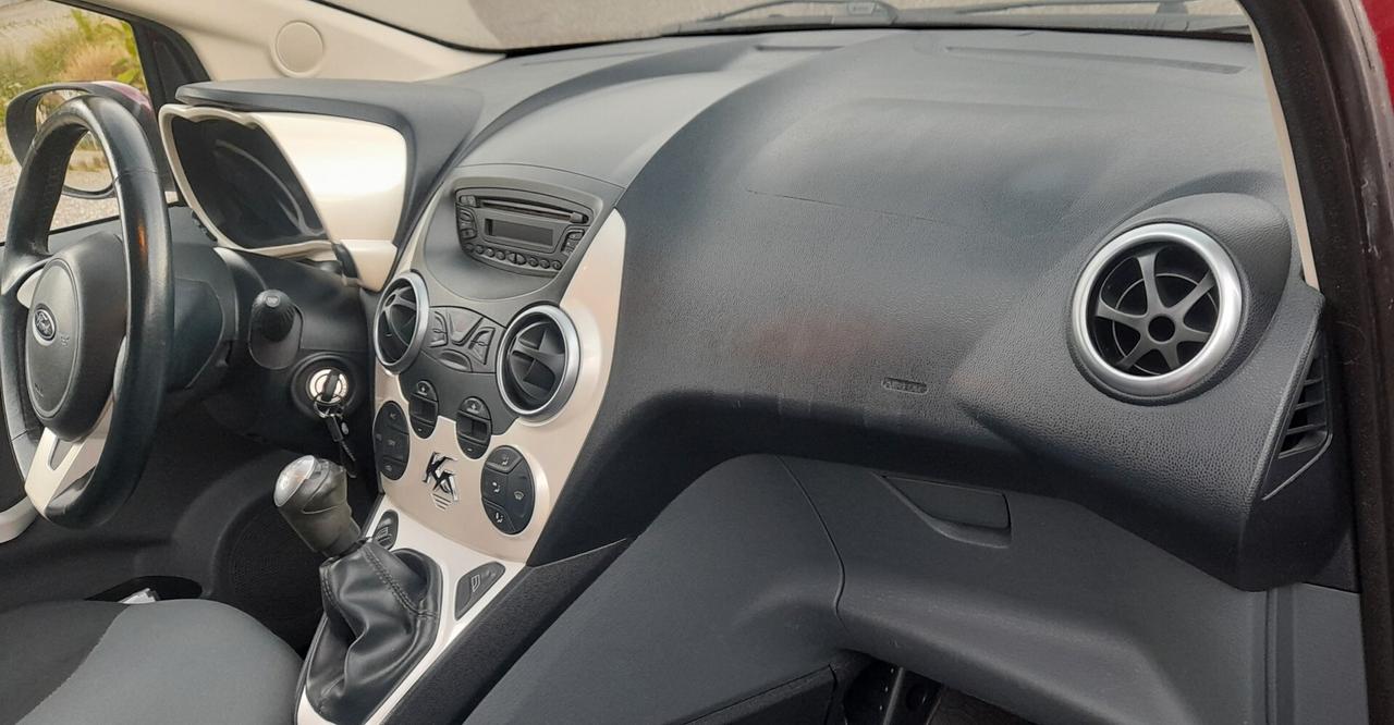 Ford Ka 1.2 8V 69CV Titanium