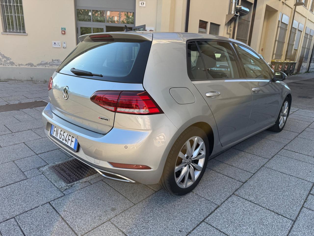Volkswagen Golf 2.0 TDI 5p. 4MOTION Highline BlueMotion Technology