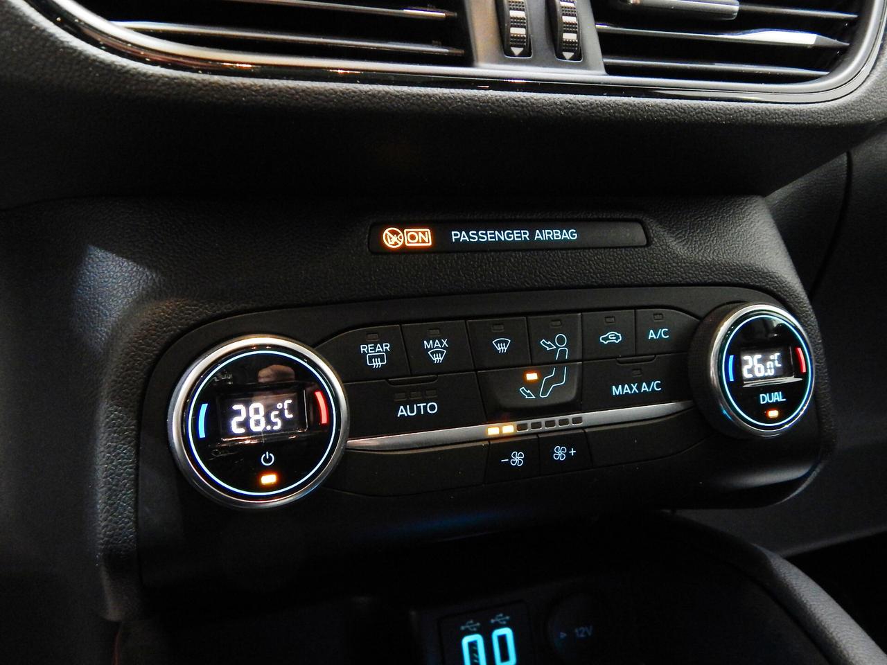 Ford Kuga 1.5 ecoblue ST-Line 2wd 120cv Aut. TETTO-NAVI-LED