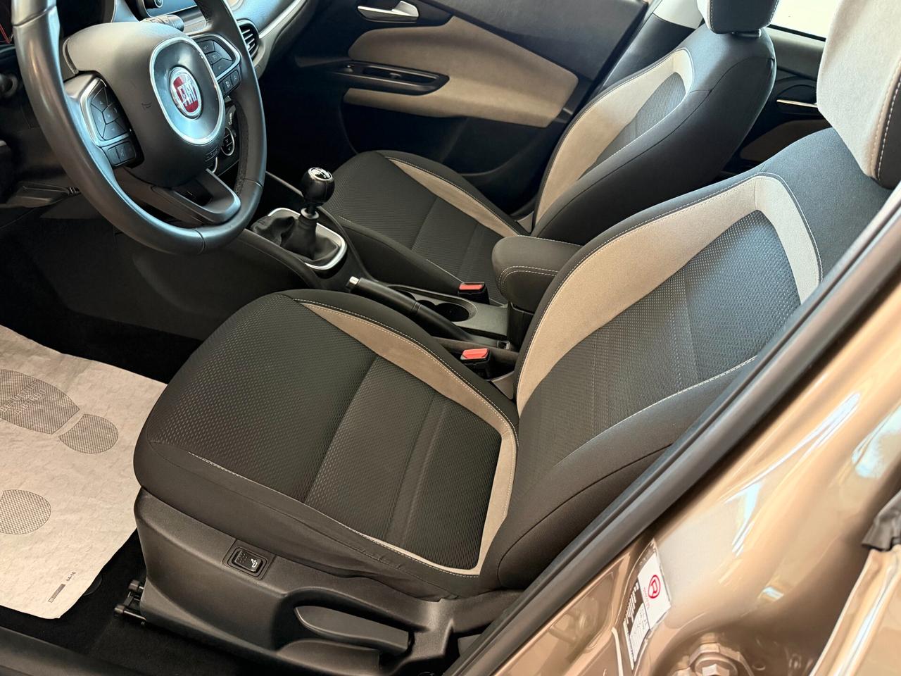 Fiat Tipo 1.6 M.JET 120 cv. 5 porte BUSINESS (Nav)