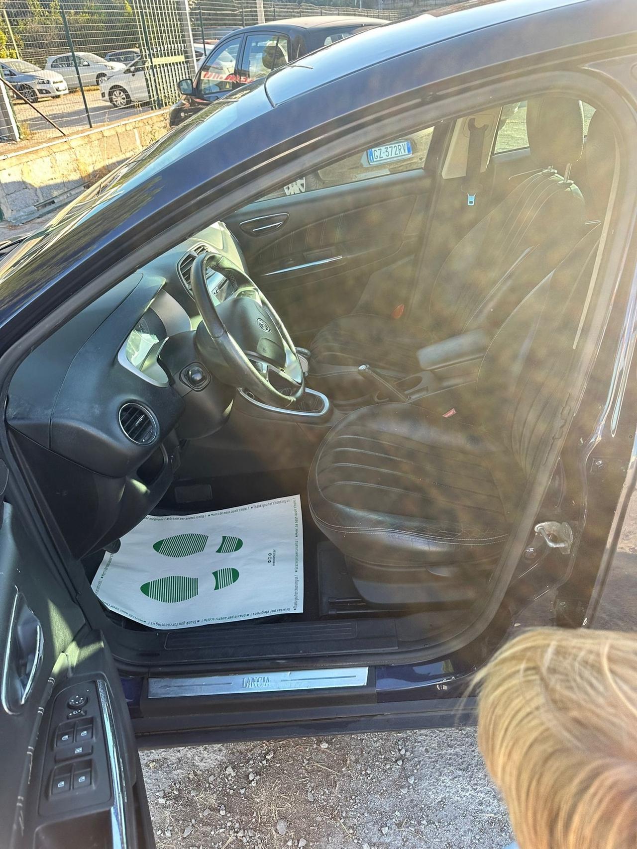 Lancia Delta 1.6 MJT DPF Selectronic Oro