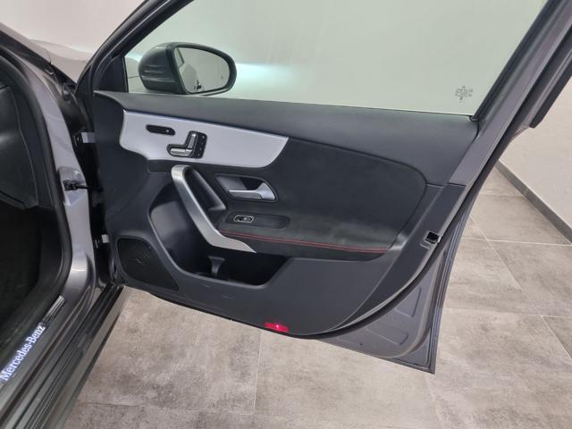 MERCEDES-BENZ A 180 Automatic AMG Line Premium Plus