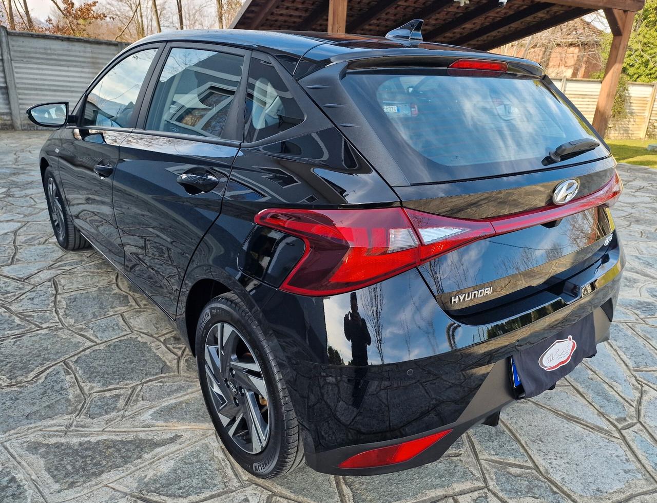 Hyundai i20 1.0 T-GDI 48V iMT ConnectLine 100cv - neopatentati