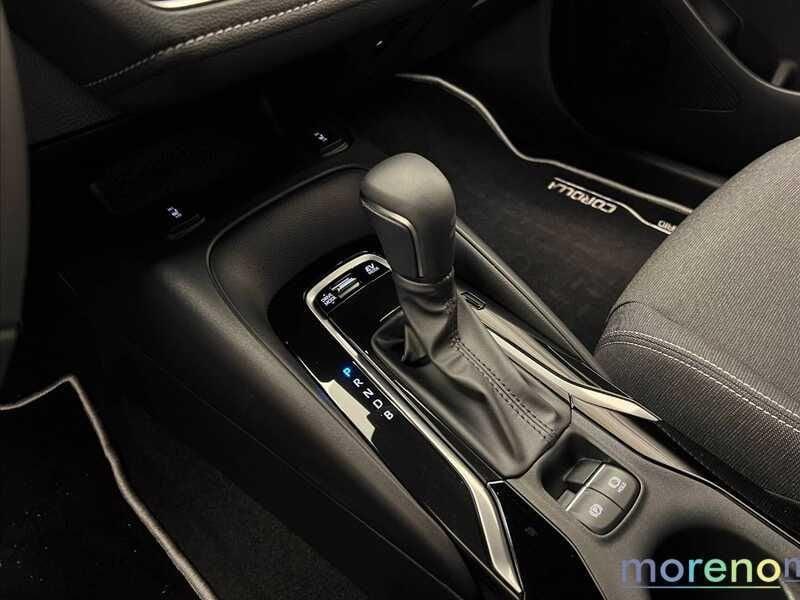 Toyota Corolla 1.8h Active