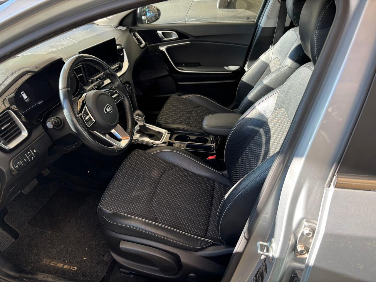 Kia XCeed 1.6 CRDi 136 CV MHEV DCT High Tech