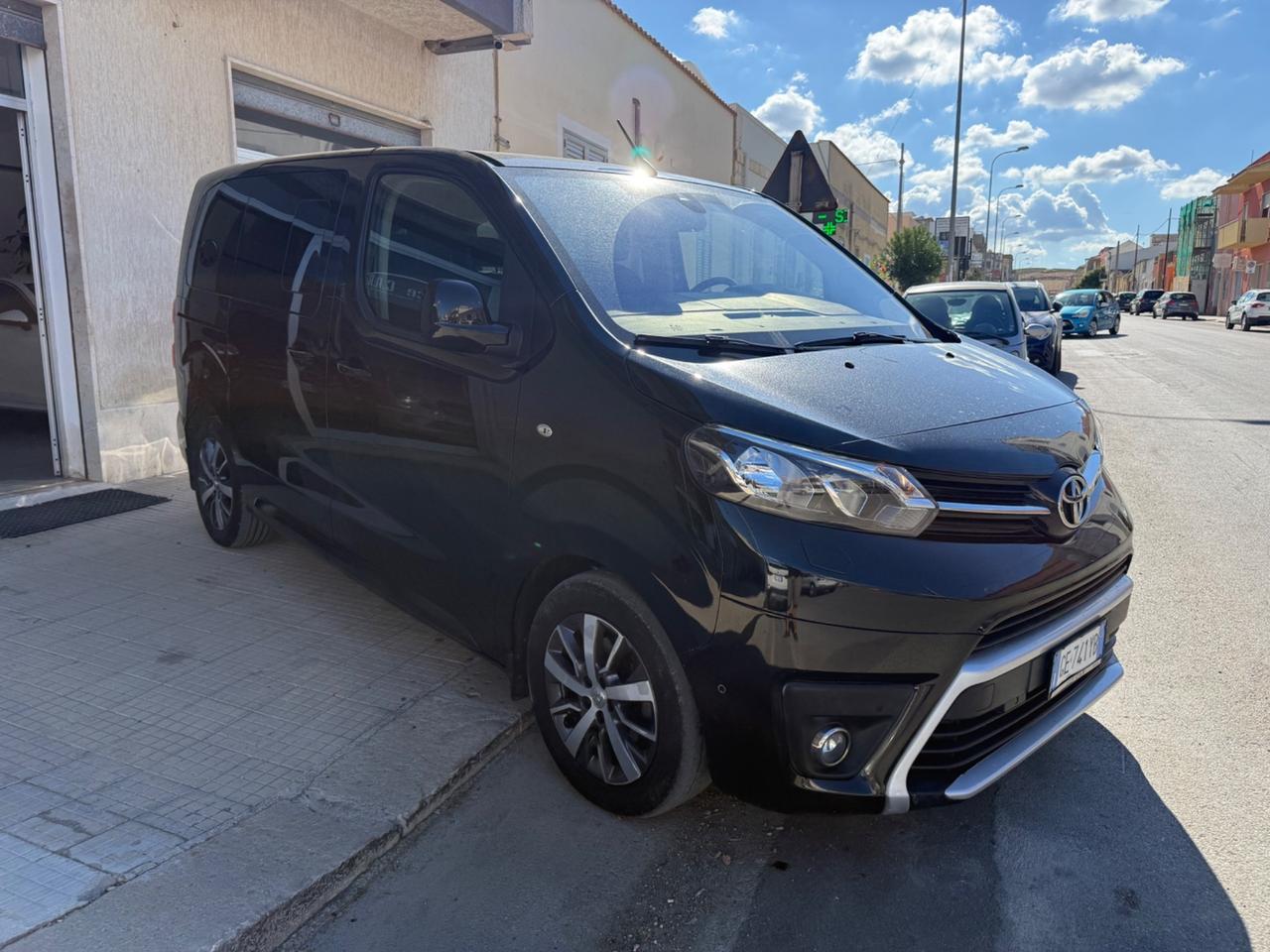Toyota Proace Verso 1.5D L0 D Luxury