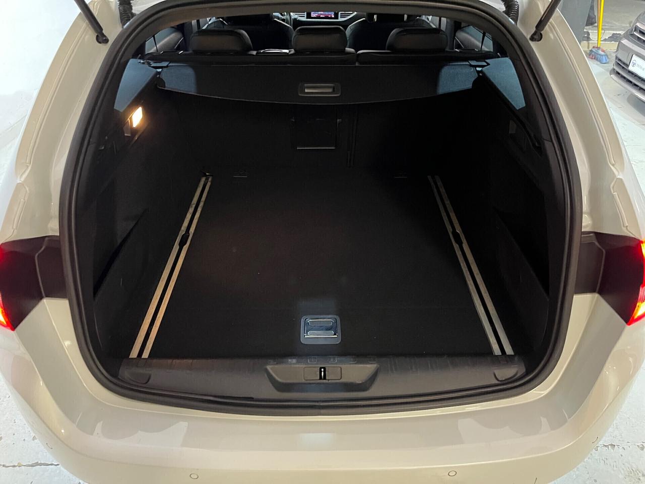 Peugeot 308 BlueHDi 130 S&S EAT8 GT Pack