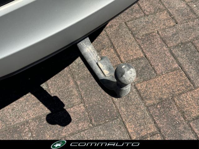 LAND ROVER Discovery 3.0 TD6 249 CV HSE 7p
