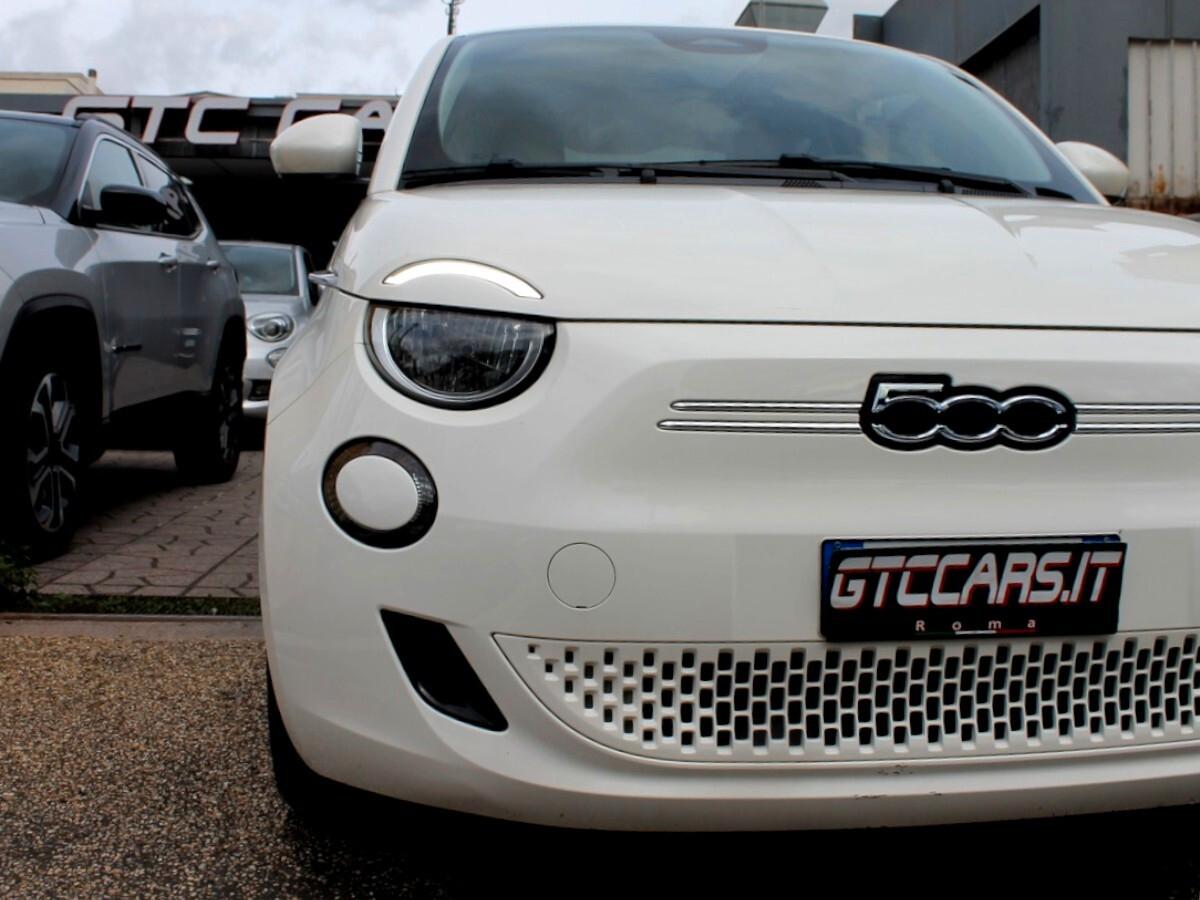 Fiat 500e Berlina 23,8 kWh Red Elettrica 95cv PREZZO REALE IVA DEDUCIBILE