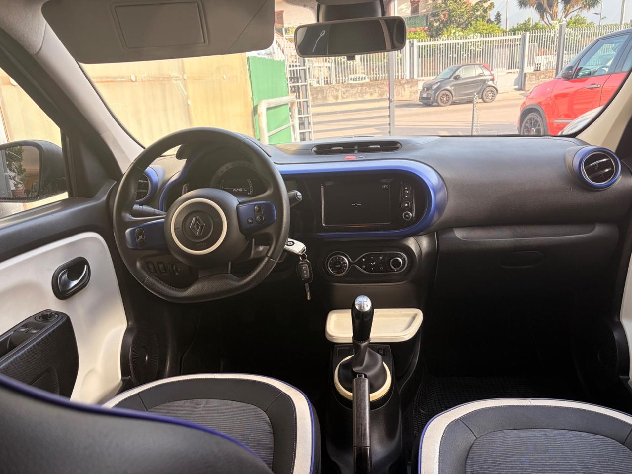 Renault Twingo SCe Lovely
