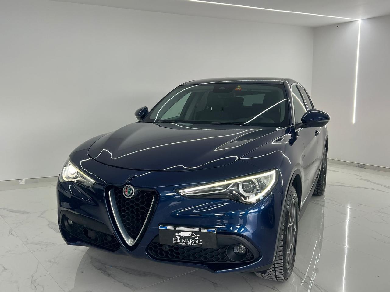 Alfa Romeo Stelvio 2.2 Turbodiesel 210 CV AT8 Q4 Super