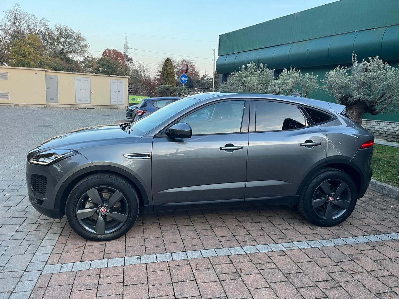 Jaguar E-Pace 2.0D 150 CV AWD R-Dynamic