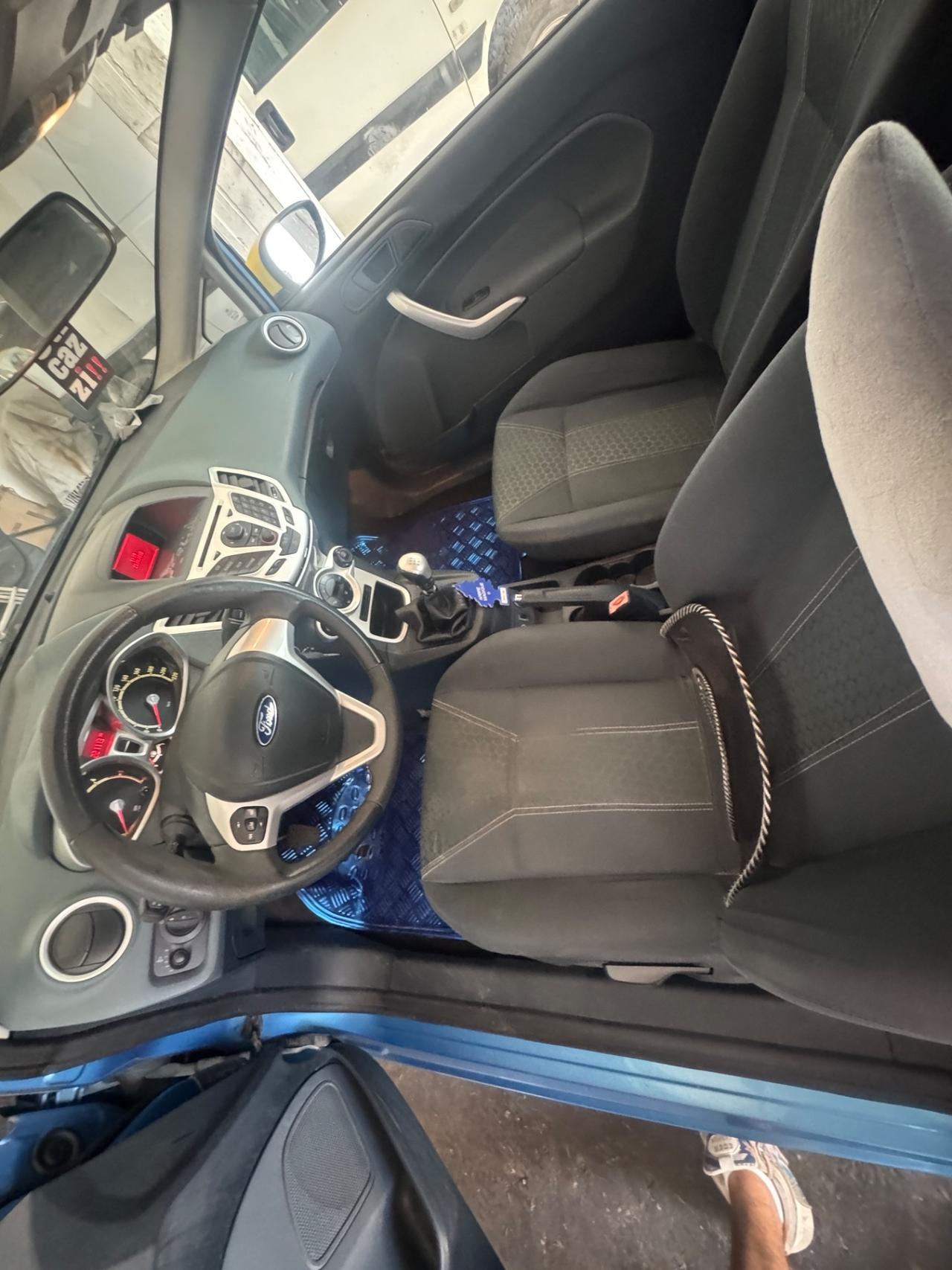 Ford Fiesta 1.4 TDCi 5p. Ghia