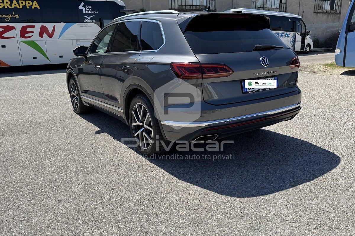 VOLKSWAGEN Touareg 3.0 V6 TSI eHybrid Elegance