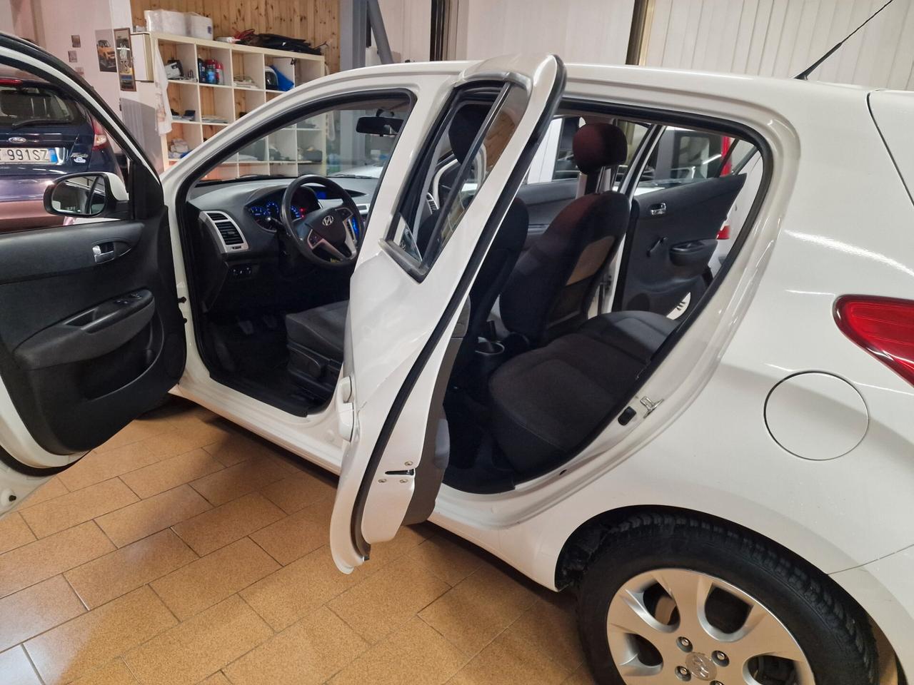 Hyundai i20 1.2 benzina, 158 mila chilometri