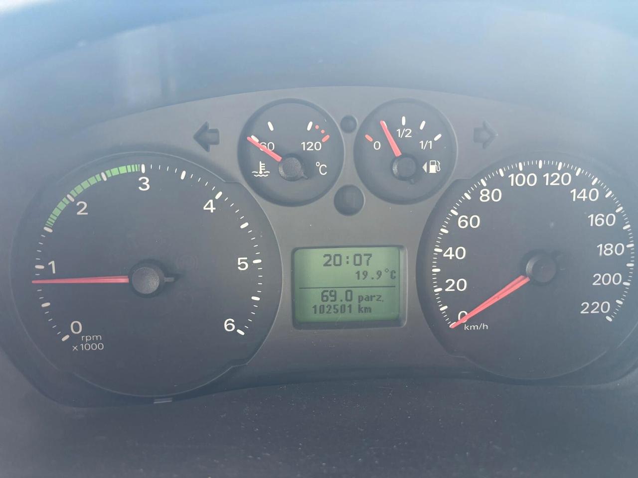 Kentucky Estro 4 G camper