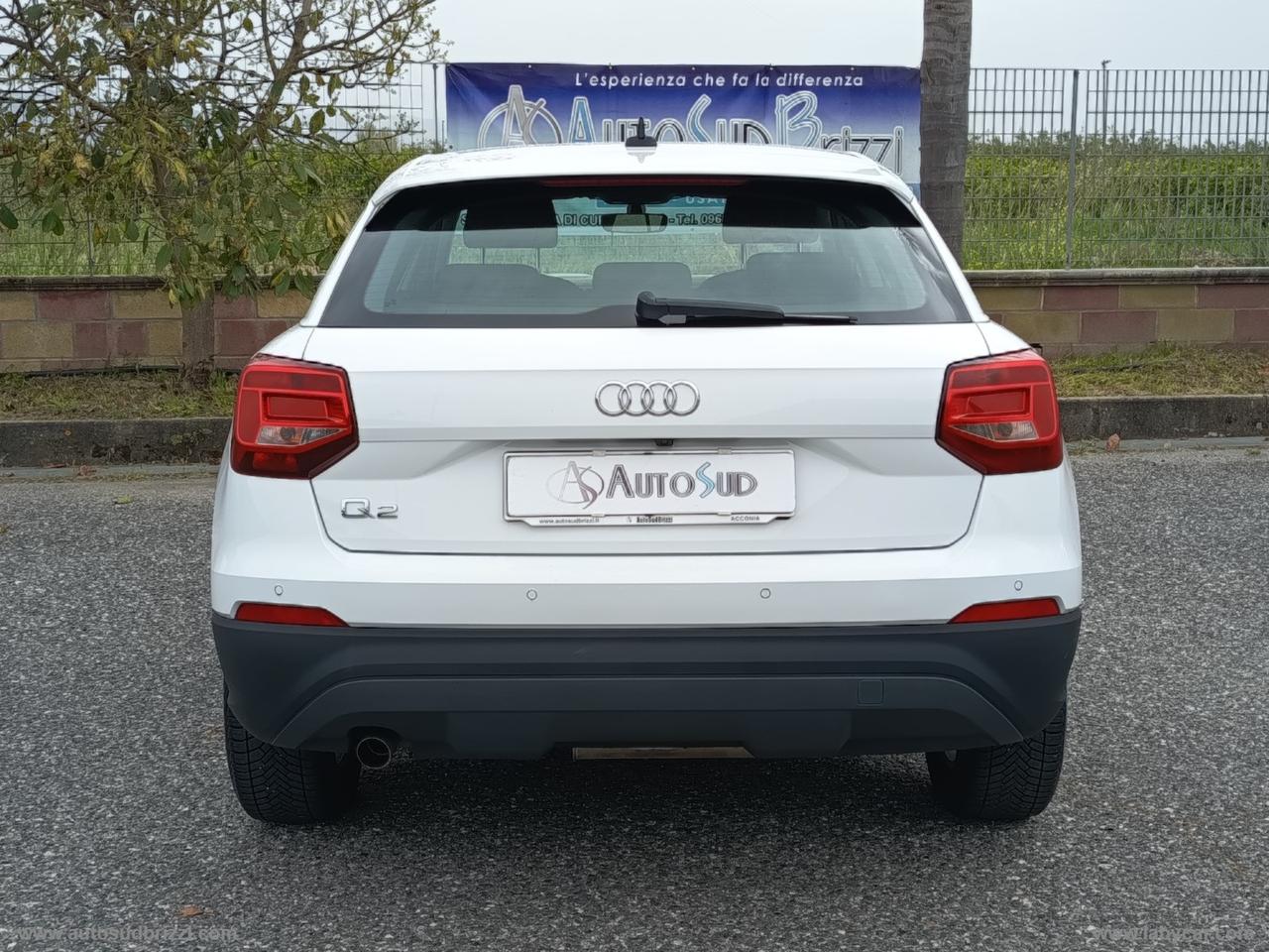 AUDI Q2 30 TDI S tronic Business