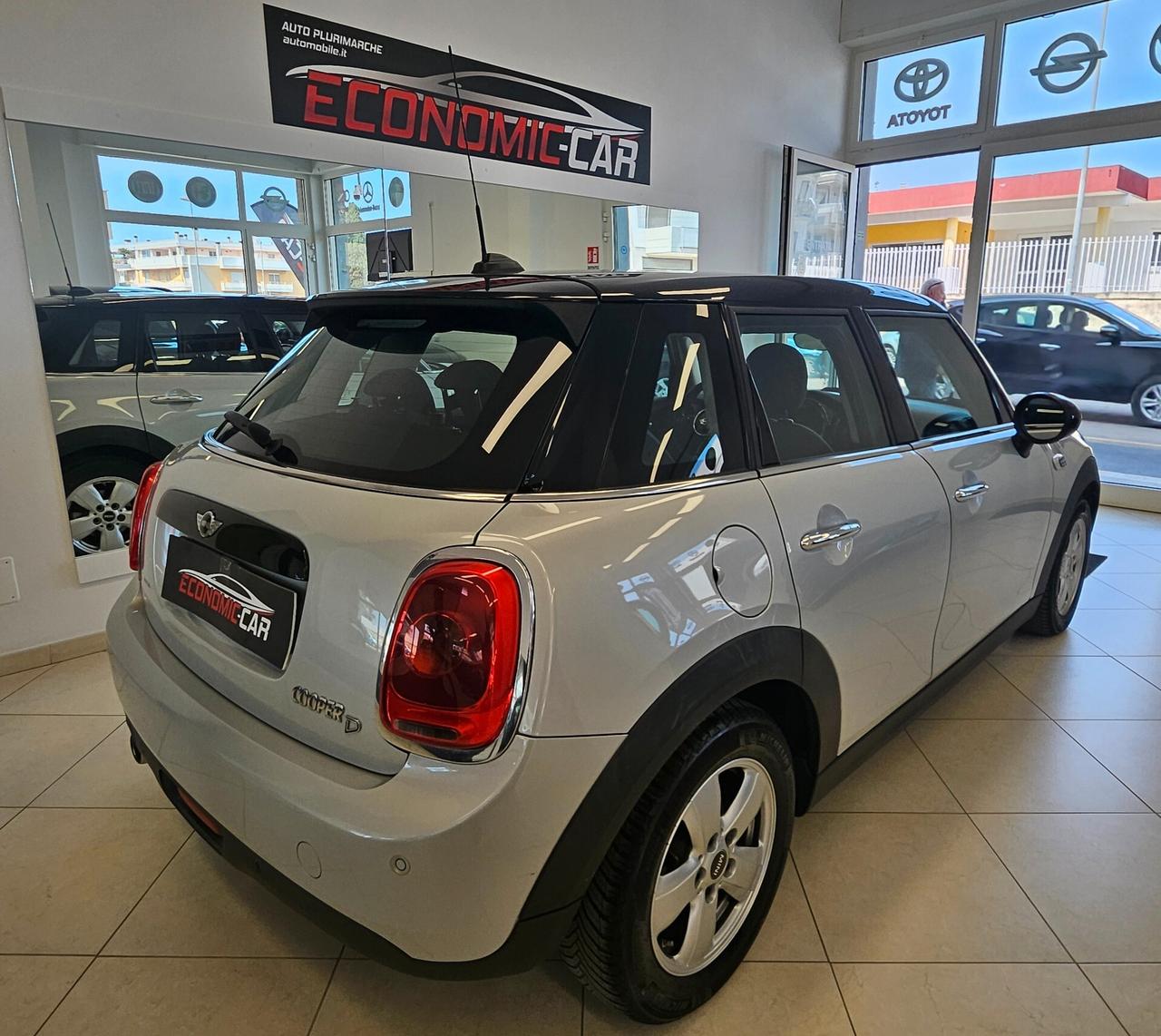 Mini Mini 1.5 Cooper D 5 porte