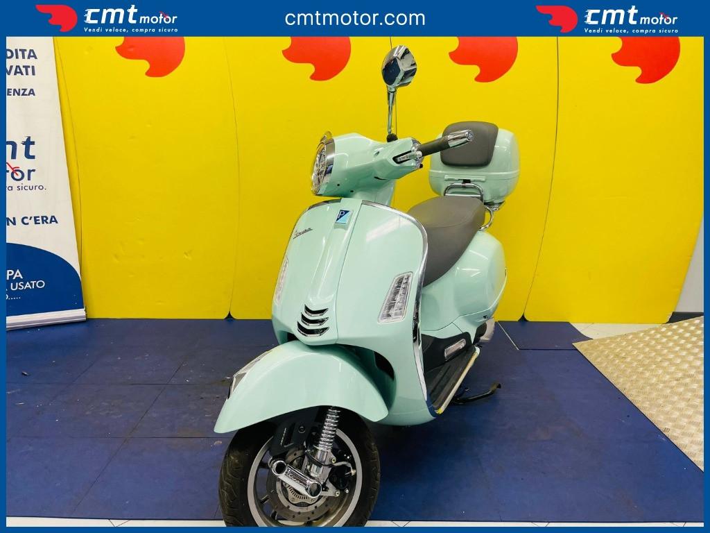 Vespa GTS 300 - 2023