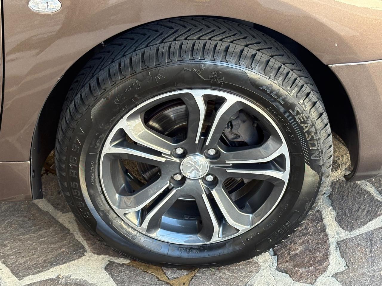 Peugeot Partner 1.6 e-HDi 92 CV AUTOCARRO N1