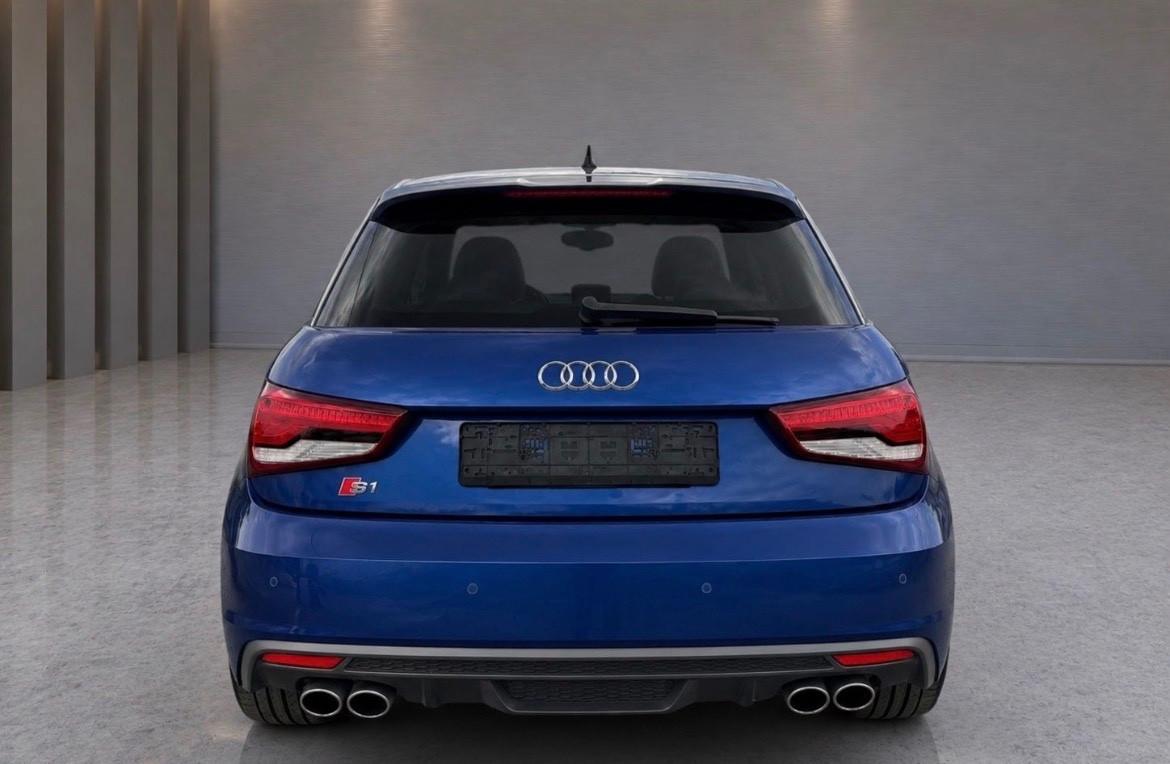 Audi A1 S1 SPB 2.0 TFSI quattro