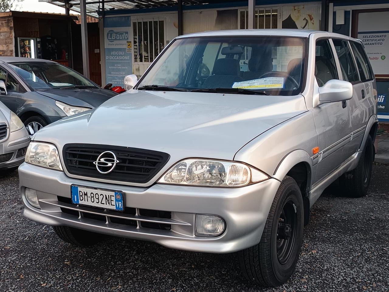 Ssangyong MUSSO 2000 - 2.3i 16V cat EL Lb automobili