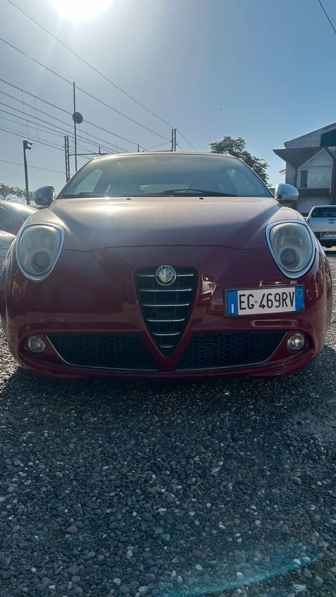 Alfa Romeo MiTo 1.3 JTDm-2 95 CV S&S Distinctive Sport Pack