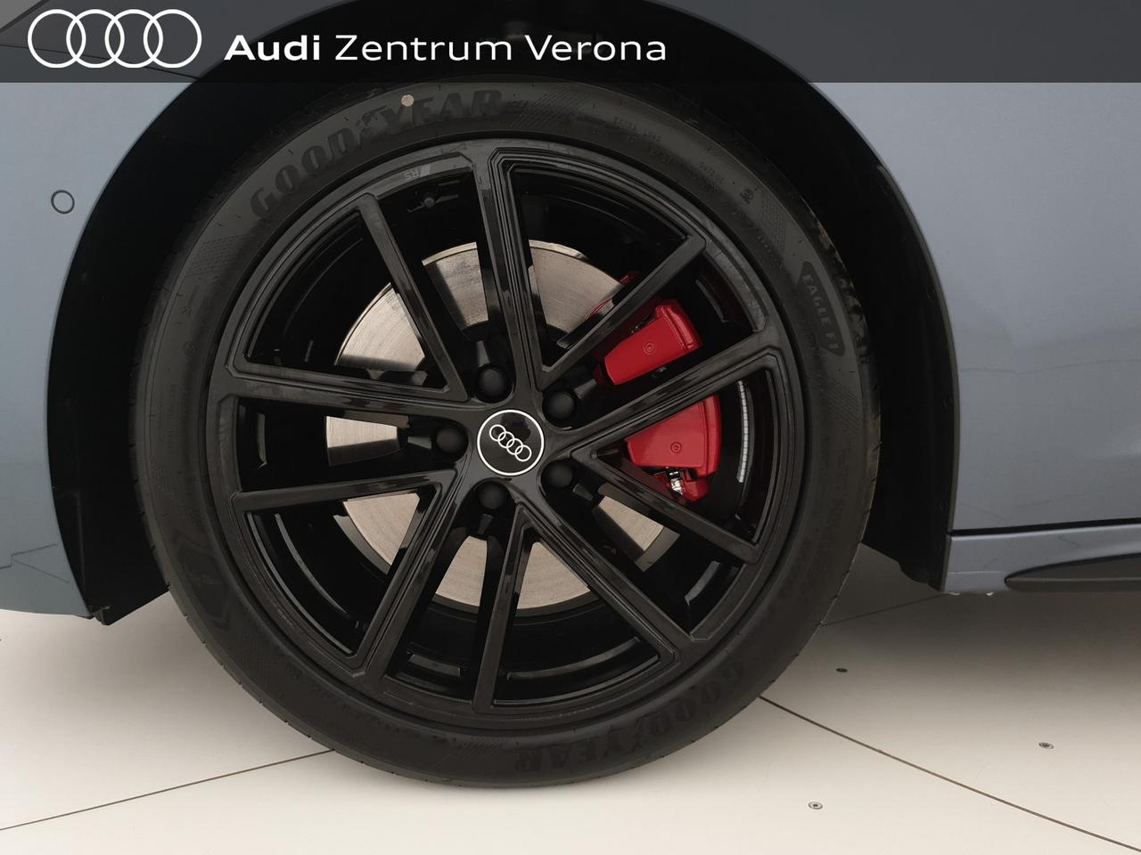 Avant 2.0e-hybrid 299CV quattro Str S line Edition