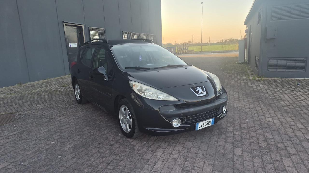 Peugeot 207 1.6 HDi 90CV FAP SW XS Ciel