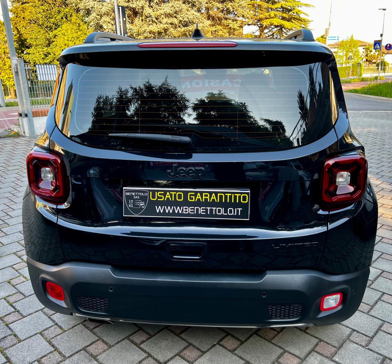 Jeep Renegade 1.6 Mjt DDCT 120 CV Limited black