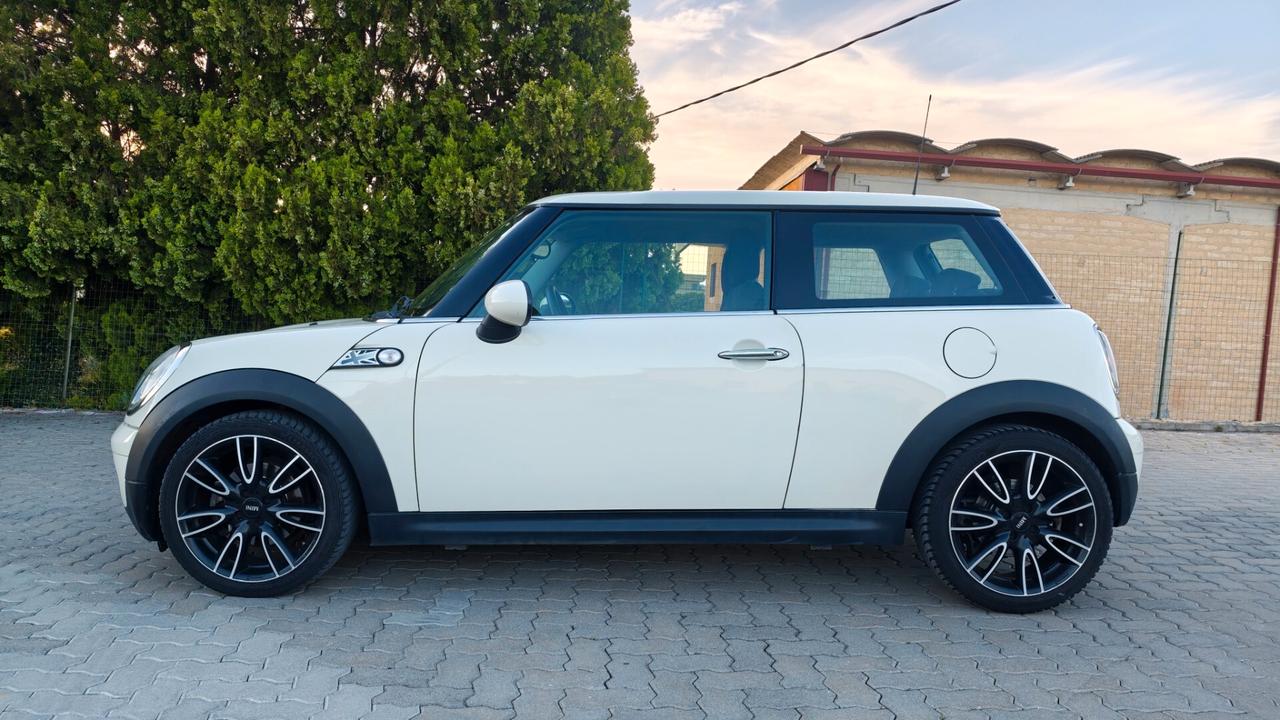 Mini 1.4 16V Ray