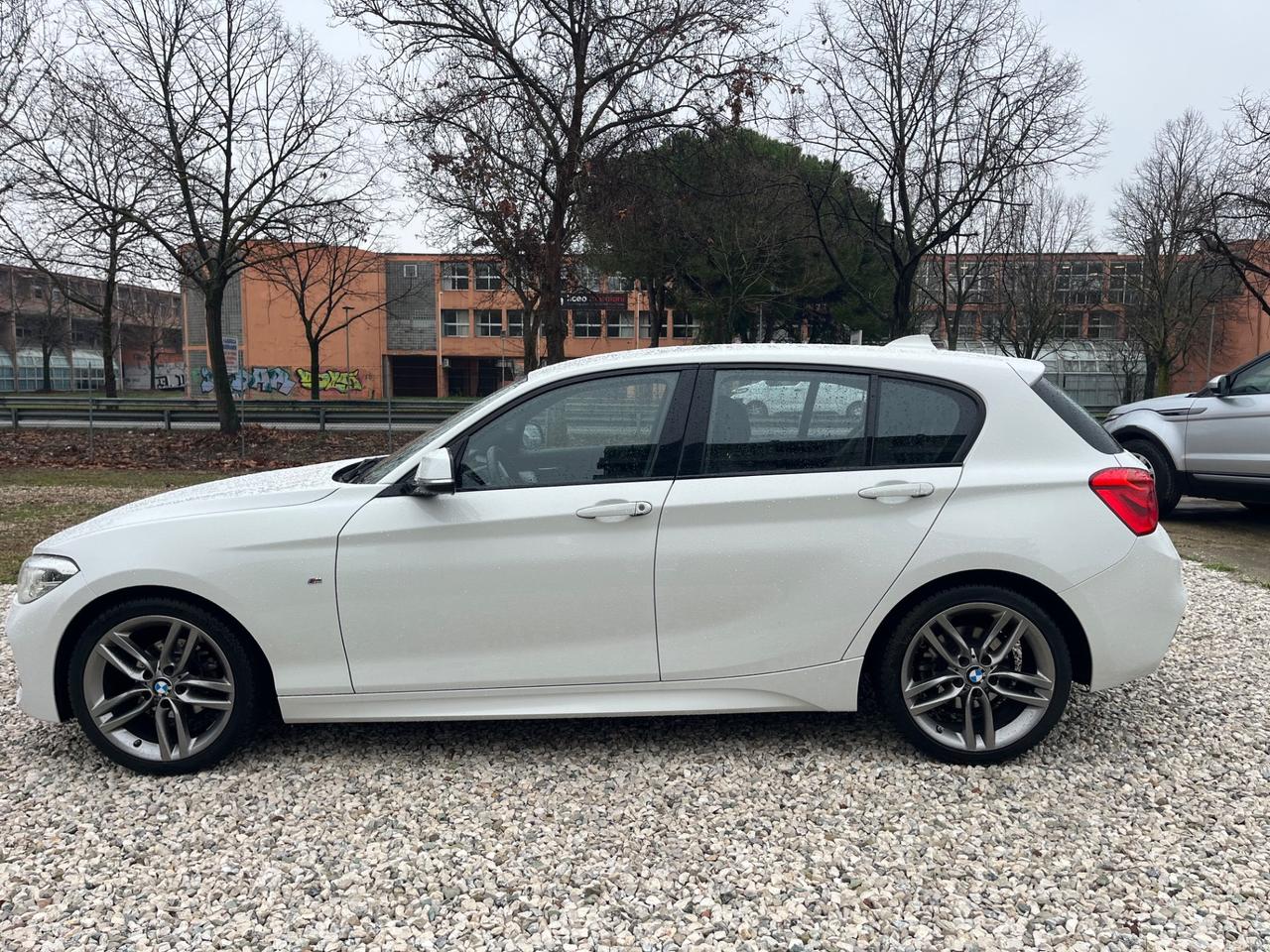 Bmw 118 118d 5p. Msport
