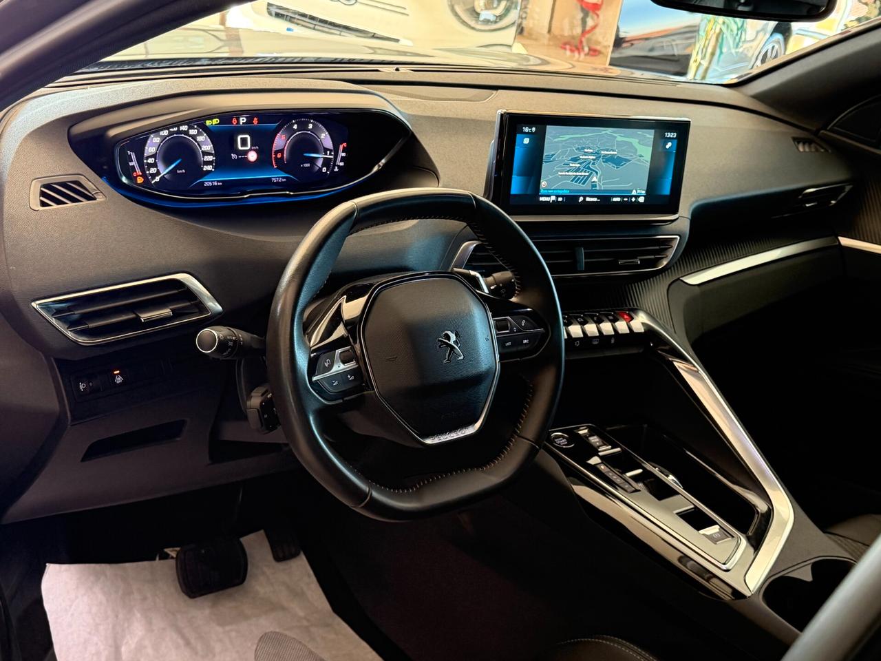 Peugeot 3008 1.5 BLUEHDI 130 cv. AT8 ALLURE PACK (Nav)