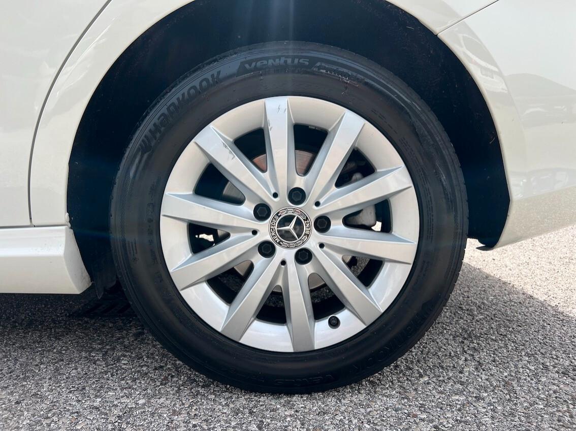 Mercedes-Benz B 180 1.5 d 110 cv executive auto Navi unico proprietario