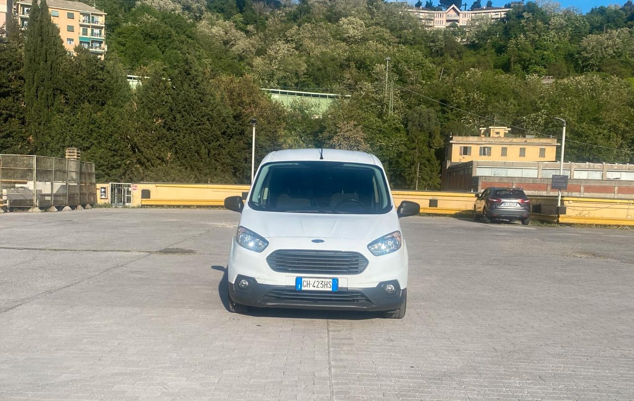 Ford transit courier