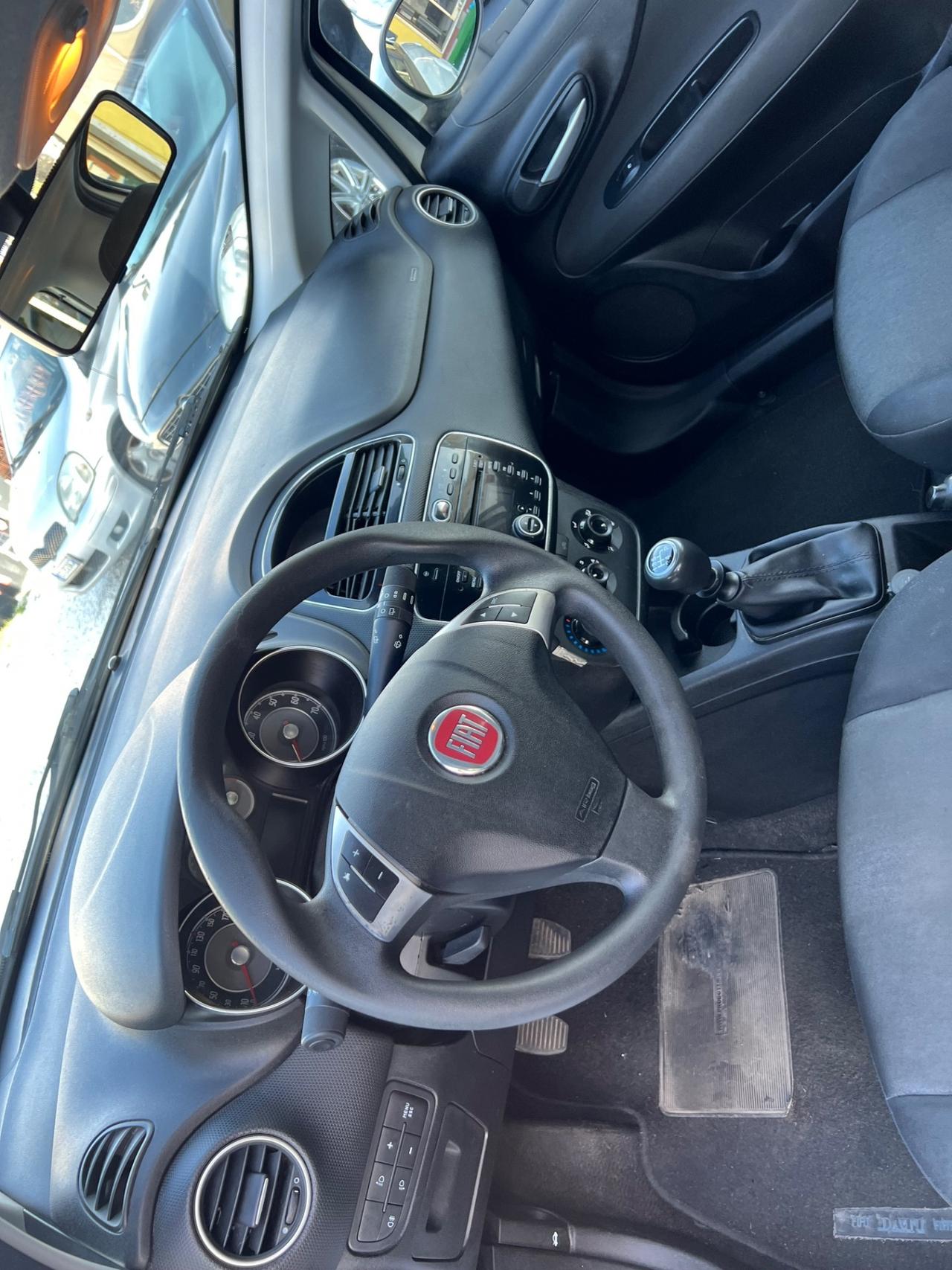 Fiat Punto 1.4 8V 5 porte Natural Power Street